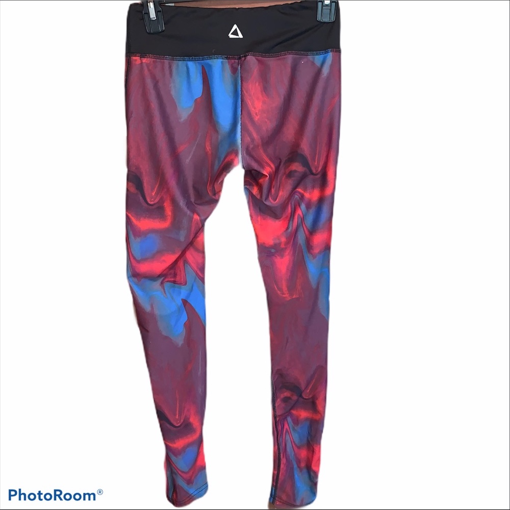PRISMSPORT X Urban Outfitters | Marbled Leggings - Picture 7 of 9